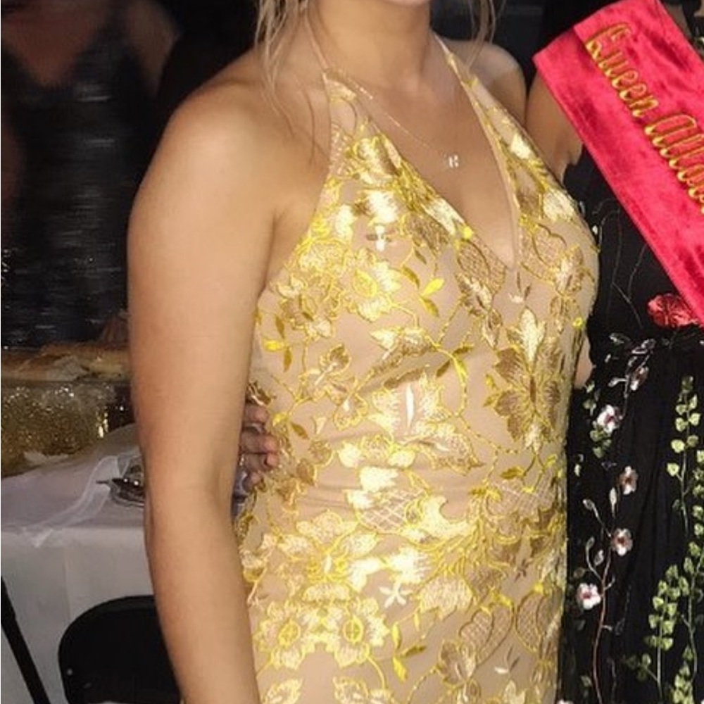 Elegant Gold Yellow Lace Floral Women's Formal Dress / Mardi Gras Ball - Picture 2 of 10